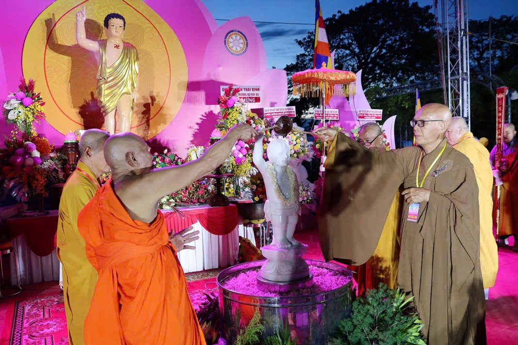 z6589850677951_fbff1dc673f1e5e6317b4e523a06f67c